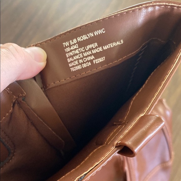 NWT Elegant Brown Leather Knee-High Boots - Picture 5 of 6